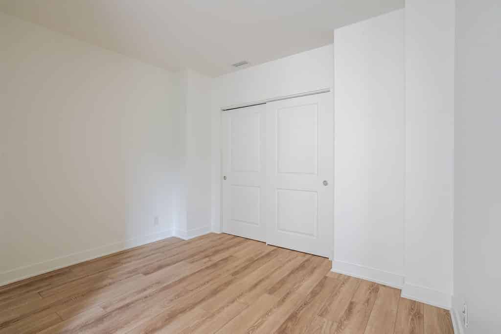1724Cedar-appPH13-13