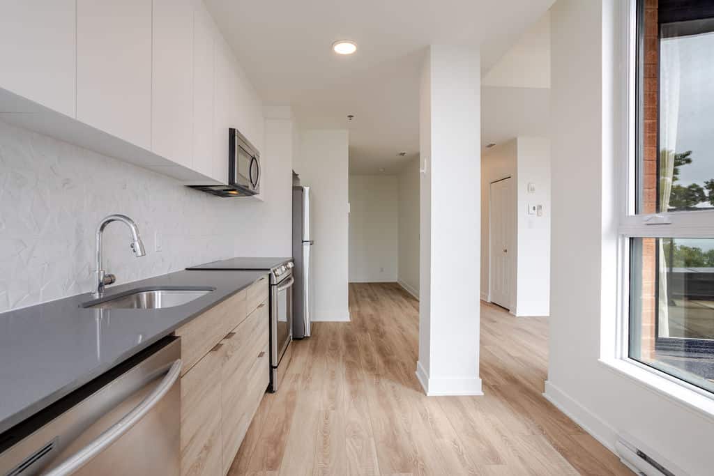 1724Cedar-appPH16-8