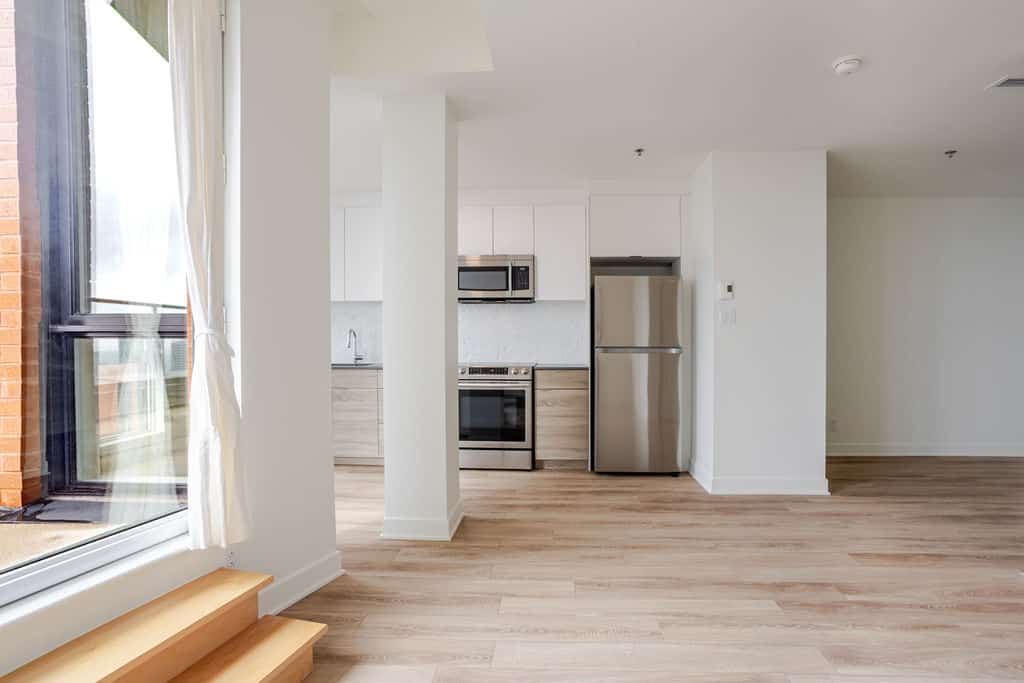 1724Cedar-appPH16-9